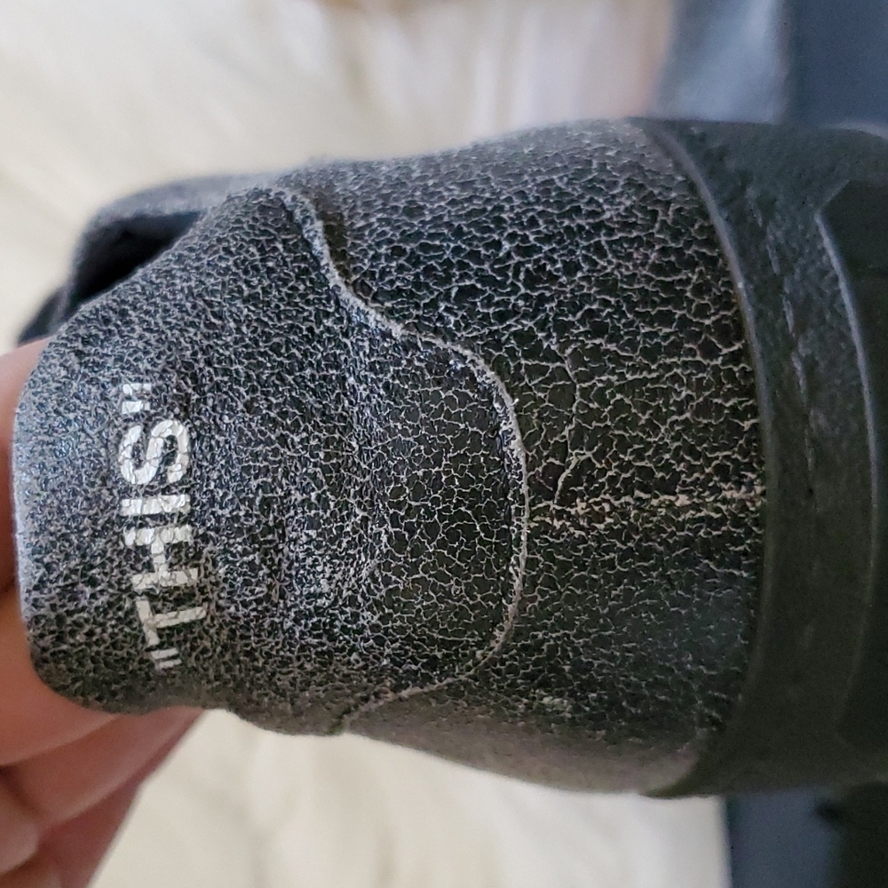 Off White c/o VIRGIL ABLOH Black Crushed Leather '2.0' Sneakers - Picture 3 of 8